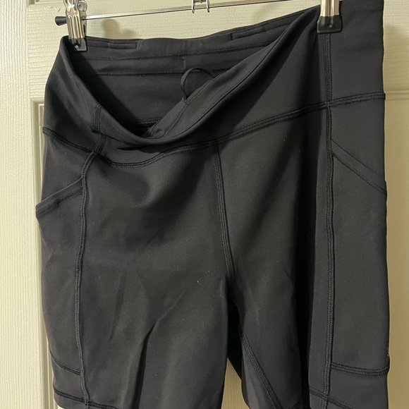 Lululemon - Picture 3 of 3